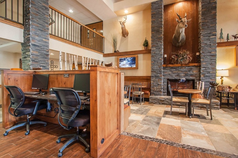 Lobby sitting area