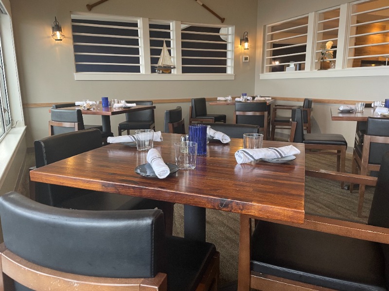 Cove Lakeside Bistro