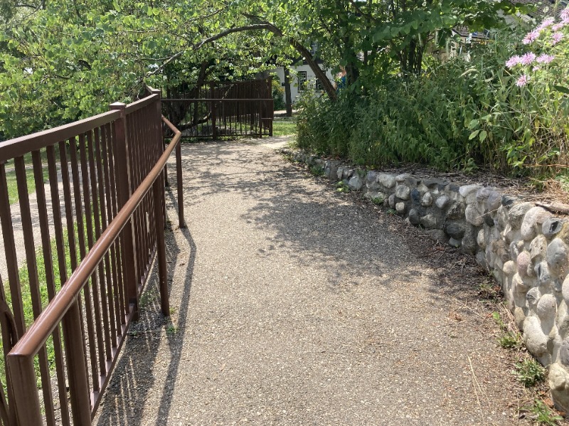 Leslie Science and Nature Center